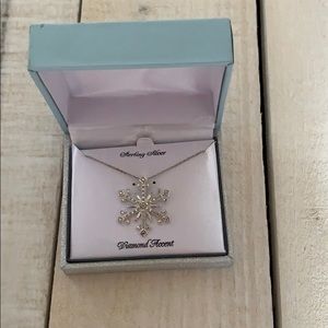 Snowflake diamond necklace
